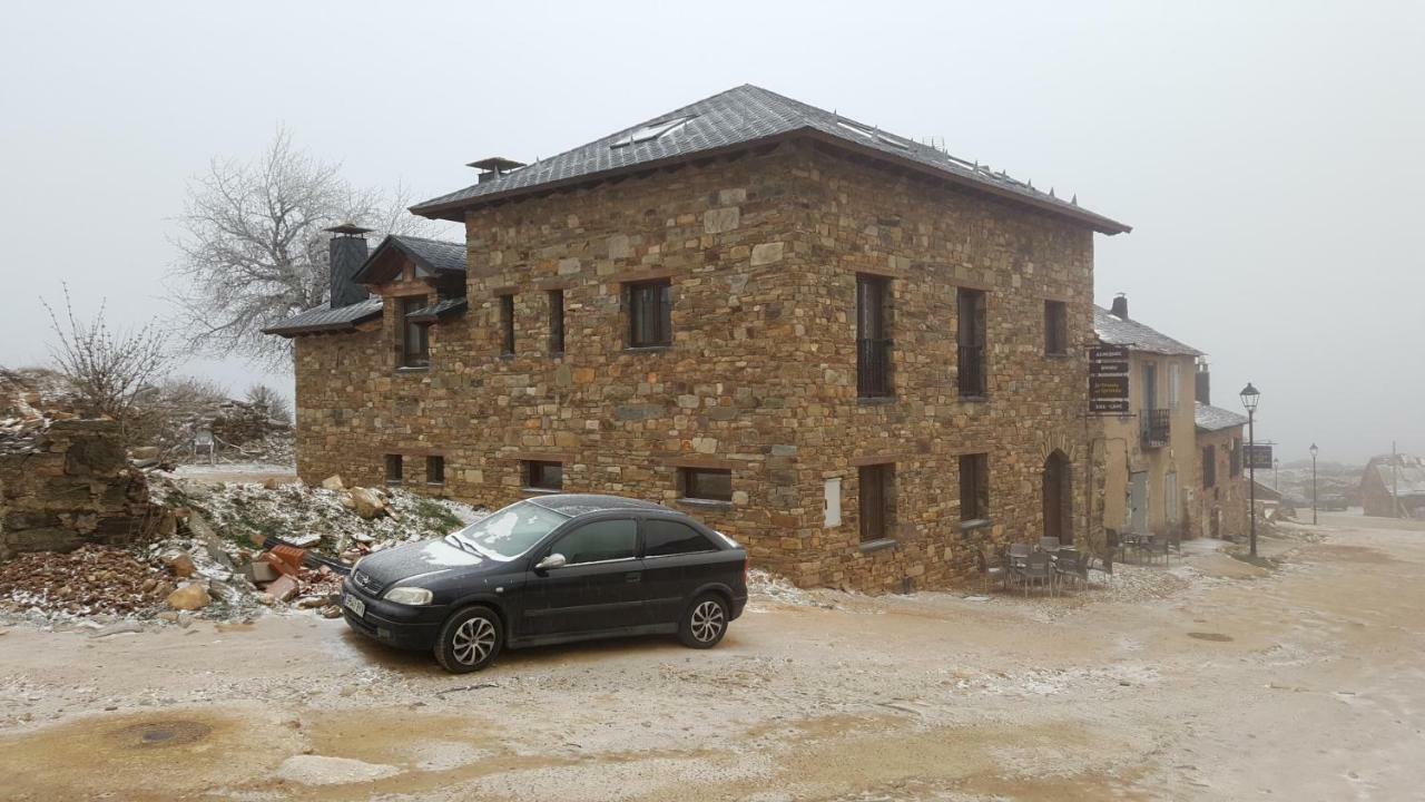 La Posada Del Druida Foncebadon Exterior photo